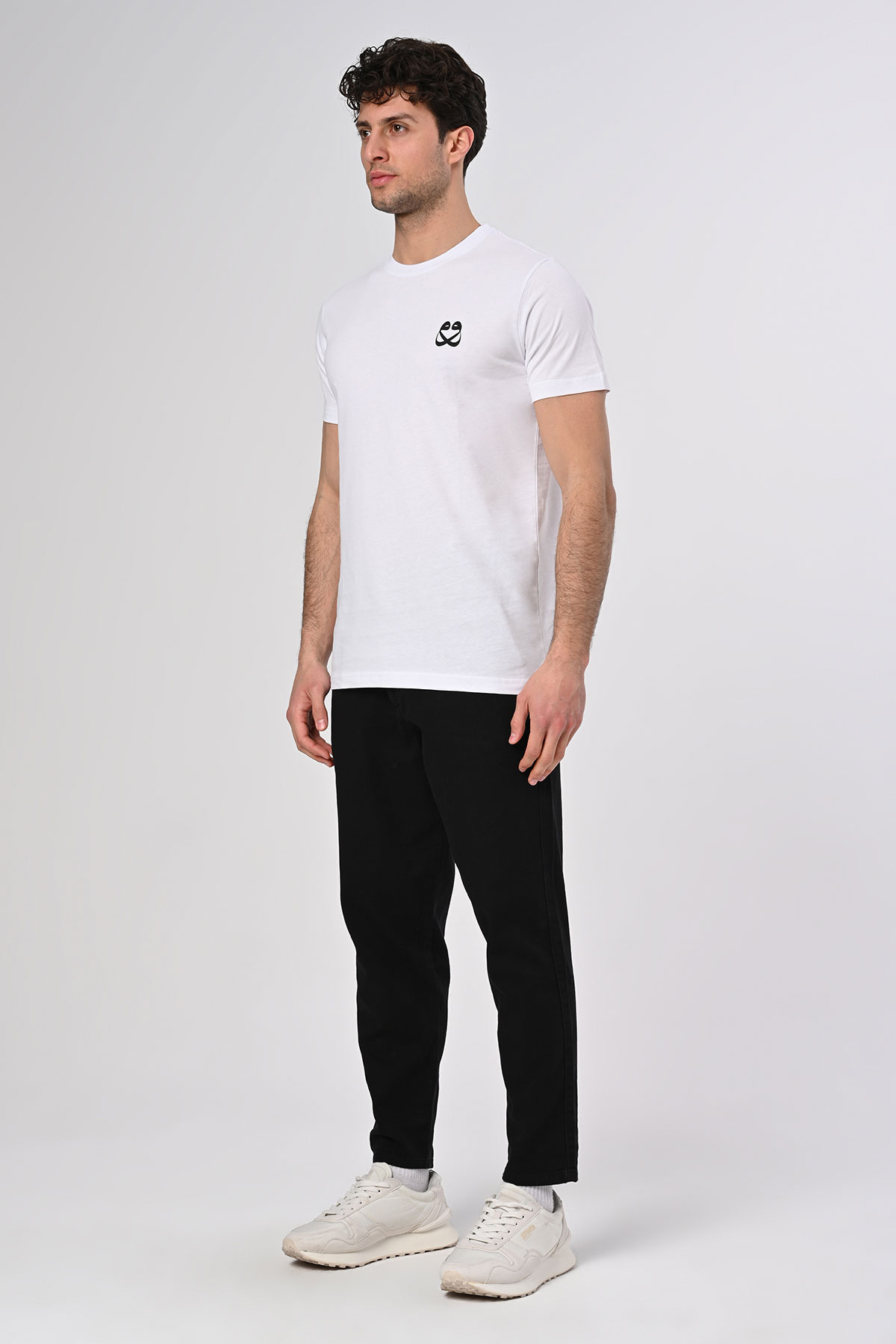 Vav Tasarım Bisiklet Yaka Beyaz Pamuk T-shirt 22’ 