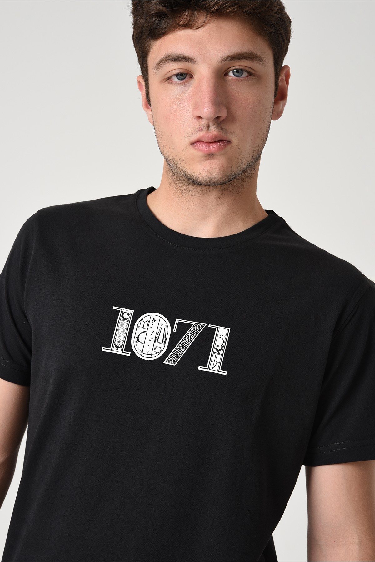 1071 Tasarım Pamuk Bisiklet Yaka Siyah T-shirt 22'